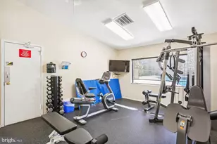 4960 Sentinel Dr, Bethesda, MD 20816 - Photo 37