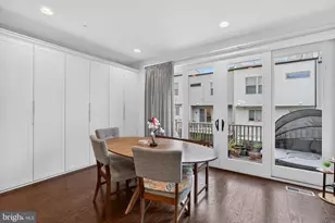 5138 Longstone Way, North Bethesda, MD 20852 - Photo 9