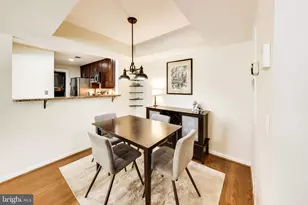5814 Inman Park Cir, Rockville, MD 20852 - Photo 7