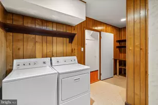 7211 Brickyard Rd, Potomac, MD 20854 - Photo 43