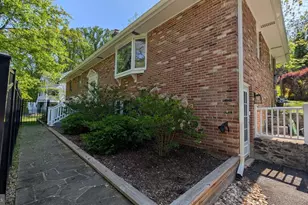 15715 Tierra Dr, Silver Spring, MD 20906 - Photo 3