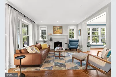 4400 Elm Street, Chevy Chase, MD 20815 - Photo 3