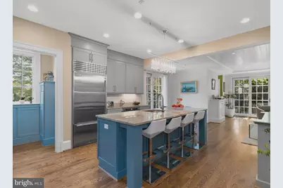 4400 Elm Street, Chevy Chase, MD 20815 - Photo 9