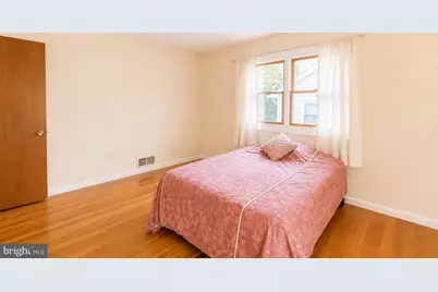 2884 Glenora Lane, Rockville, MD 20850 - Photo 17