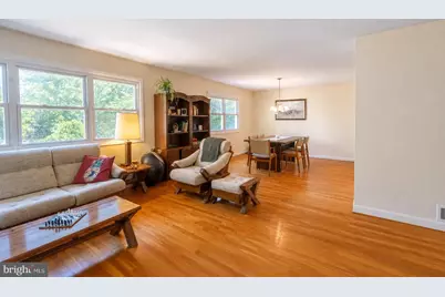 2884 Glenora Lane, Rockville, MD 20850 - Photo 5