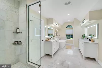 19213 Sherwood Green Way, Gaithersburg, MD 20879 - Photo 59