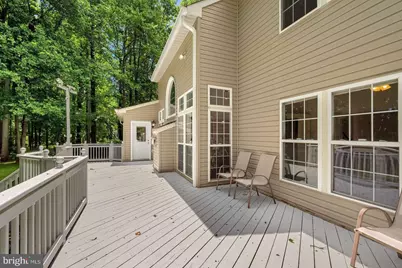19213 Sherwood Green Way, Gaithersburg, MD 20879 - Photo 9