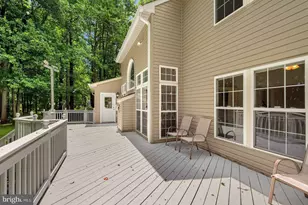 19213 Sherwood Green Way, Gaithersburg, MD 20879 - Photo 9