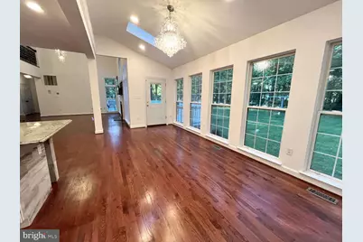 19213 Sherwood Green Way, Gaithersburg, MD 20879 - Photo 17