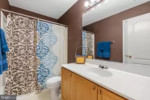 7728 Heritage Farm Dr, Gaithersburg, MD 20886 - Photo 25