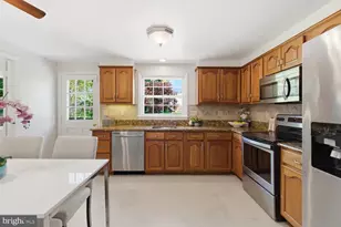 9625 Whetstone Dr, Montgomery Village, MD 20886 - Photo 19