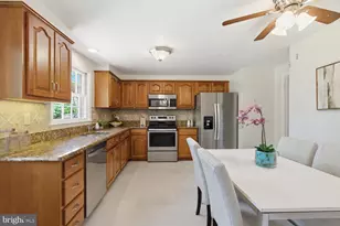 9625 Whetstone Dr, Montgomery Village, MD 20886 - Photo 15