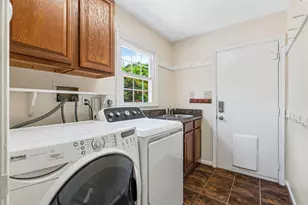12400 Triple Crown Rd, Gaithersburg, MD 20878 - Photo 17