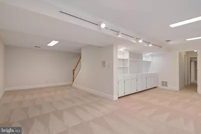 5613 Sugarbush Lane, Rockville, MD 20852 - Photo 35
