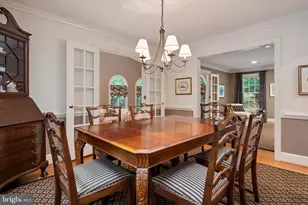 5613 Sugarbush Ln, Rockville, MD 20852 - Photo 11