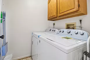 124 Englefield Dr, Gaithersburg, MD 20878 - Photo 17