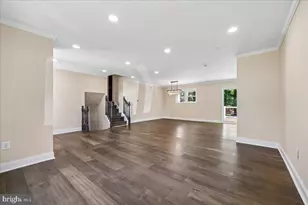 24321 Log House Rd, Gaithersburg, MD 20882 - Photo 11
