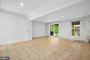 639 Coral Reef Dr, Gaithersburg, MD 20878 - Photo 25