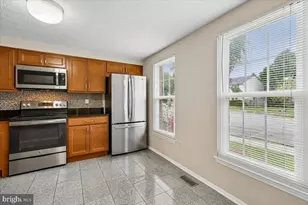 639 Coral Reef Dr, Gaithersburg, MD 20878 - Photo 7