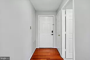 15302 Diamond Cove Terrace, Rockville, MD 20850 - Photo 3