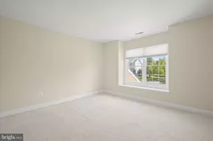 16907 Harbour Town Dr, Ashton, MD 20861 - Photo 43