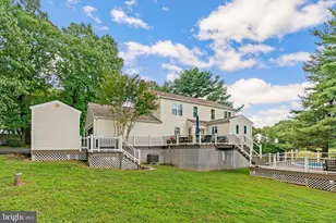 7201 Barcellona Dr, Gaithersburg, MD 20879 - Photo 53
