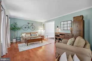 7201 Barcellona Dr, Gaithersburg, MD 20879 - Photo 7