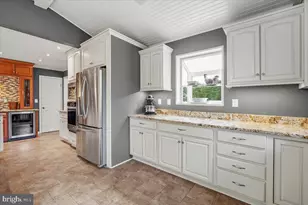 7201 Barcellona Dr, Gaithersburg, MD 20879 - Photo 25