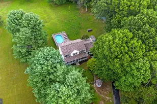 7201 Barcellona Dr, Gaithersburg, MD 20879 - Photo 57