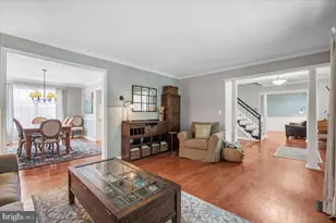 7201 Barcellona Dr, Gaithersburg, MD 20879 - Photo 9