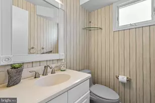11709 Milbern Dr, Potomac, MD 20854 - Photo 21