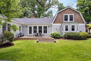 1300 Parrs Ridge Dr, Spencerville, MD 20868 - Photo 5