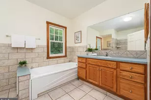 1300 Parrs Ridge Dr, Spencerville, MD 20868 - Photo 25