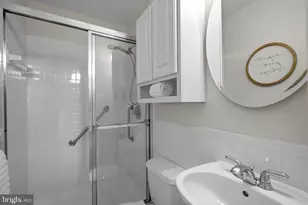 9807 Merwood Ln, Silver Spring, MD 20901 - Photo 21