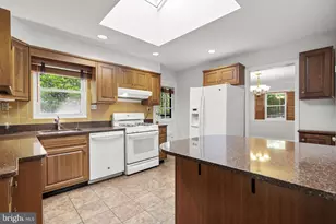 9807 Merwood Ln, Silver Spring, MD 20901 - Photo 13