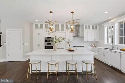 3635 Chevy Chase Lake Drive, Chevy Chase, MD 20815 - Photo 9