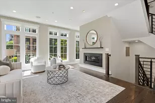 3635 Chevy Chase Lake Dr, Chevy Chase, MD 20815 - Photo 19
