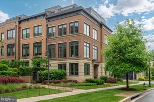 3635 Chevy Chase Lake Dr, Chevy Chase, MD 20815 - Photo 45