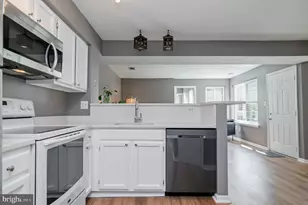 1633 Carriage House Terrace, Silver Spring, MD 20904 - Photo 15