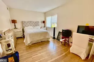 5200 Crossfield Ct, Rockville, MD 20852 - Photo 11