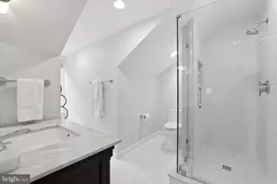 8020 River Falls Dr, Potomac, MD 20854 - Photo 21