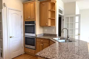 6130 Stonehenge, North Bethesda, MD 20852 - Photo 3