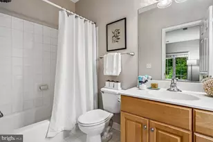 6706 Honesty Dr, Bethesda, MD 20817 - Photo 57