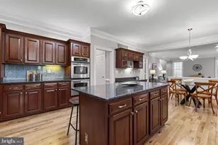 11322 Coral Gables Dr, North Potomac, MD 20878 - Photo 11