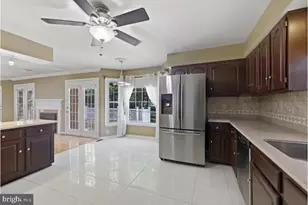 8322 Cottage Hill Ct, Gaithersburg, MD 20877 - Photo 11
