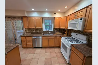 8120 Paisley Place, Potomac, MD 20854 - Photo 13