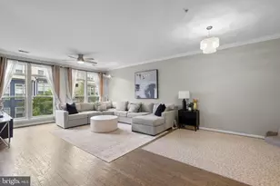 121 Copley Cir, Gaithersburg, MD 20878 - Photo 21