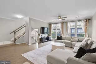 121 Copley Cir, Gaithersburg, MD 20878 - Photo 17