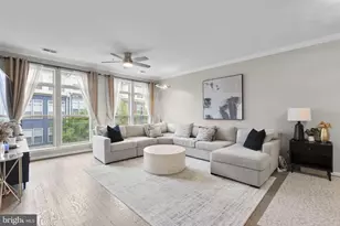 121 Copley Cir, Gaithersburg, MD 20878 - Photo 17