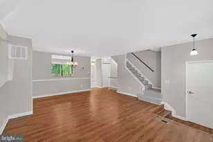 20202 Waterside Dr, Germantown, MD 20874 - Photo 5